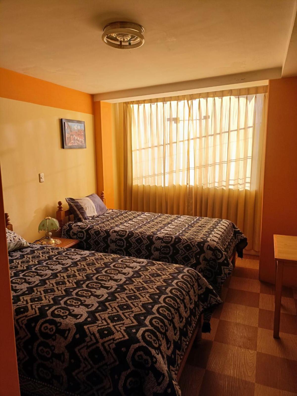 Hostal Vista Al Lago Titicaca Puno Exterior foto